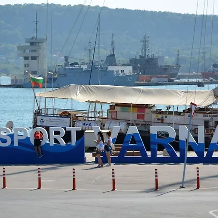 Unbeatable Location - New Lux By Flat Mаnager Apartment *